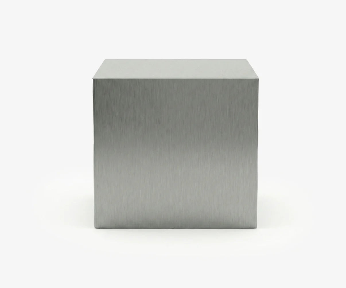 FERRUM SIDE TABLE