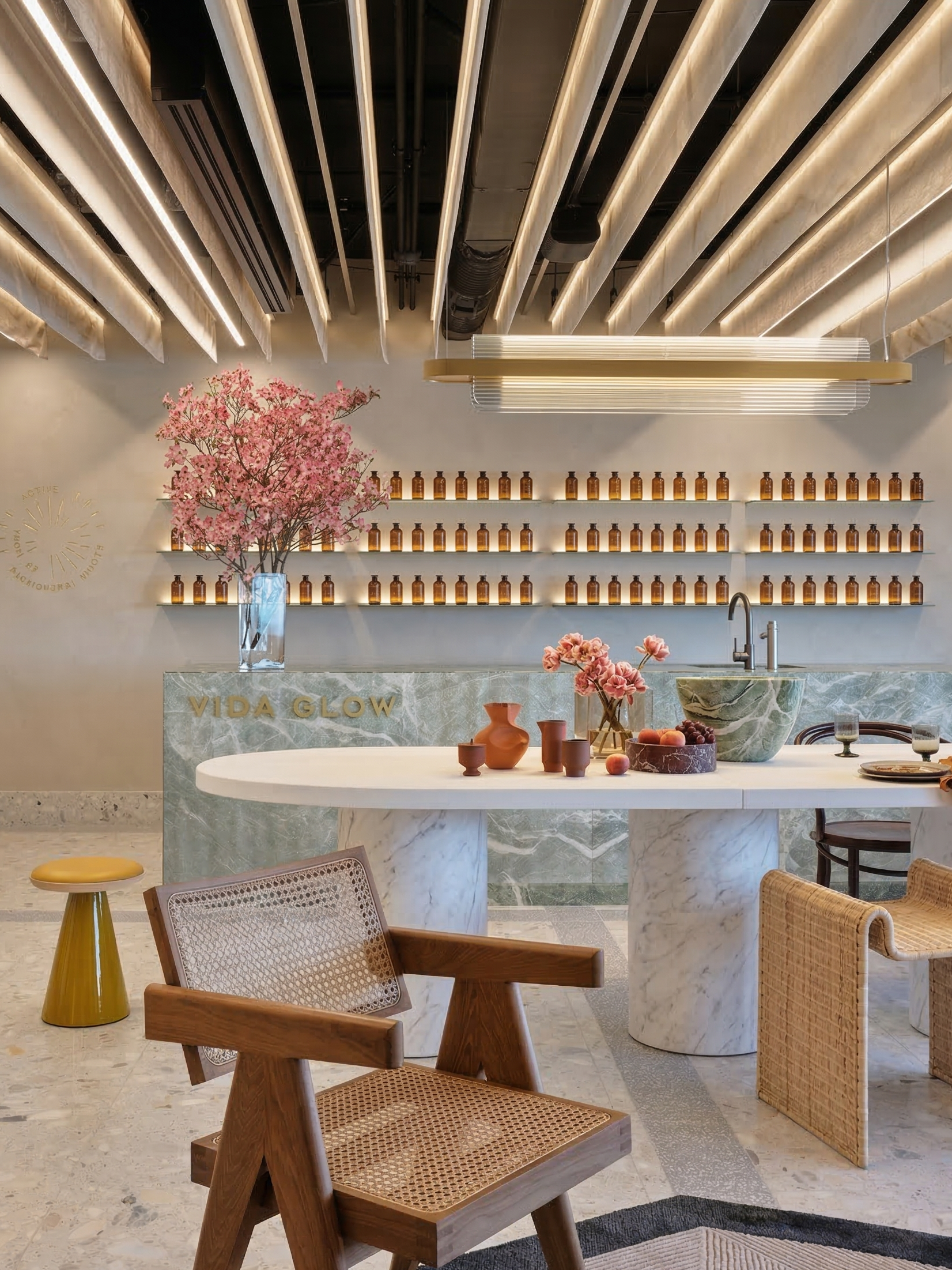 Retail Space - Vida Glow