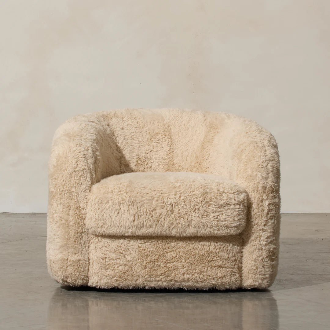 Aderente Fur Lounge Chair - DorsaAderente Fur Lounge ChairGray