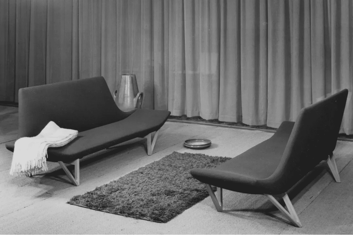 Pangolino 2 - Seater Ergonomic Sofa - DorsaPangolino 2 - Seater Ergonomic Sofa