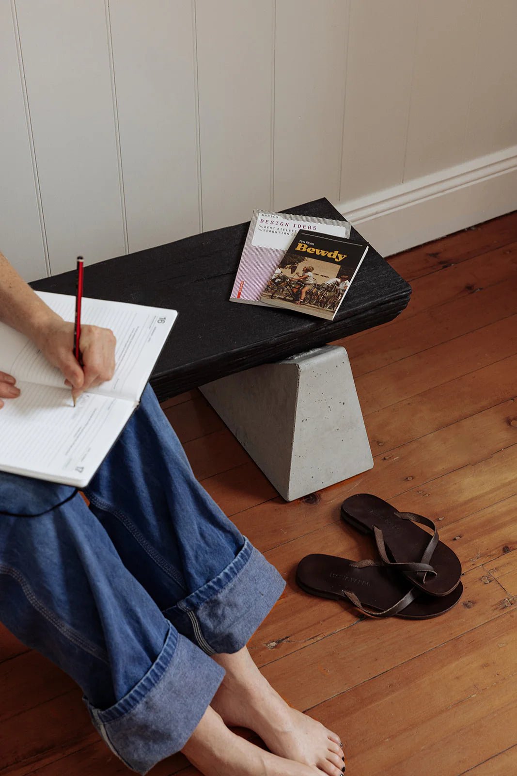 Rastrello Concrete Bench - DorsaRastrello Concrete Bench