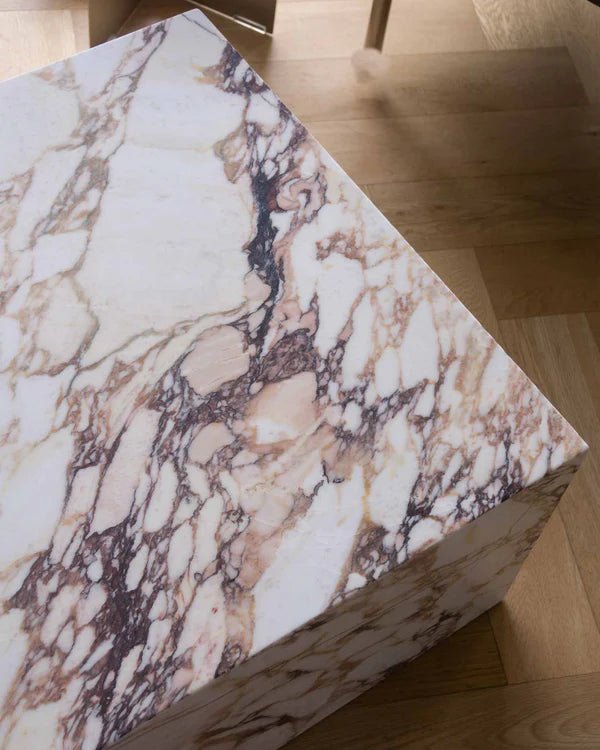 Solida Low Pure Marble Table - DorsaSolida Low Pure Marble Table